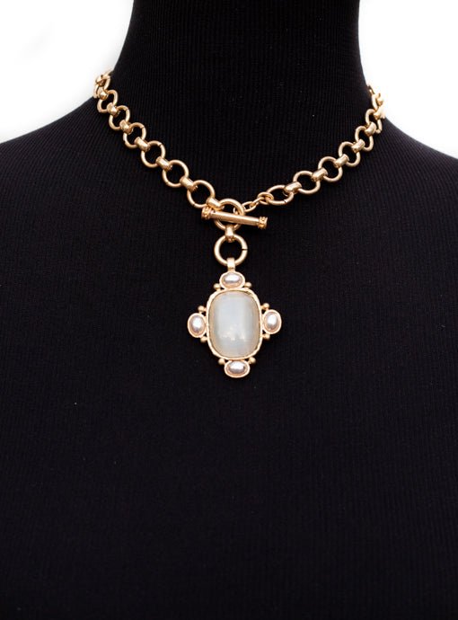 Matte Gold Toggle Chain Necklace With Ivory Stone Pendant - Just Style LA
