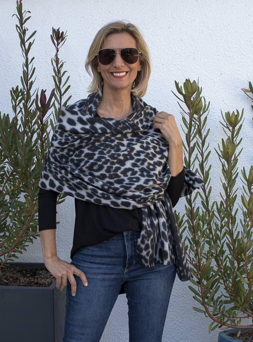 Gray Black Leopard Print Neck Scarf – Just Style LA