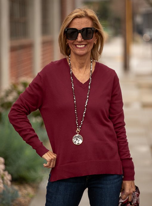 Burgundy V Neck Sweater – Just Style LA